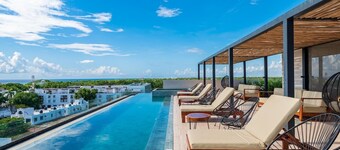 ☀️NEW, MODERN 1-BD CONDO, WALK TO 5TH AVE & BEACH ☀️