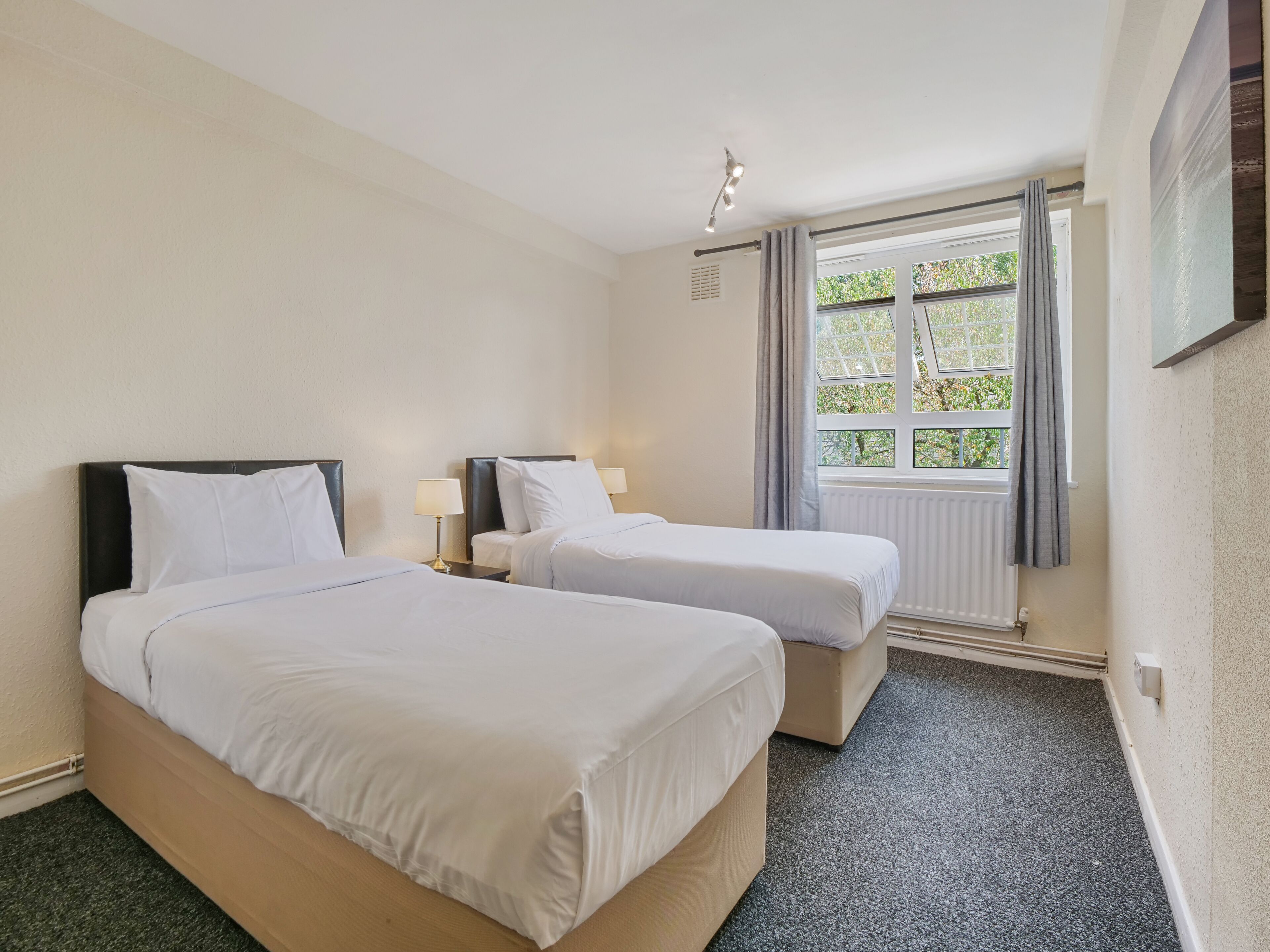 Nhà Deluxe | 2 phòng ngủ, bàn ủi/dụng cụ ủi quần áo 