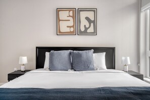 1 soverom, strykejern/-brett, wi-fi og sengetøy