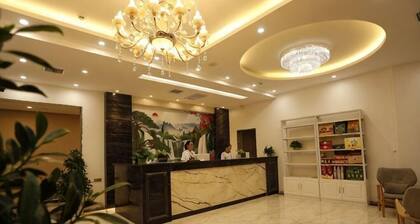 Best Holiday Hotel