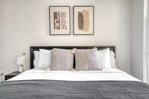1 chambre, fer et planche Ă repasser, Wi-Fi, draps fournis