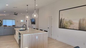 Interior - Modern Living in PHX | Arizona Charm (Phoenix)