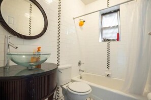 Suihkun ja ammeen yhdistelmä