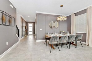 Dining - 9205luxury villa with free water park/near disney (Davenport)