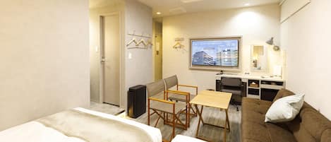 Quarto duplo luxo, para não fumantes, em edifício anexo | Escrivaninha, Wi-Fi de cortesia, roupa de cama