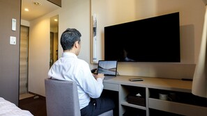 Chambre Simple, non-fumeurs, dans les dépendances | Bureau, Wi-Fi gratuit, draps fournis