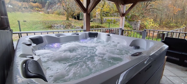 Idromassaggio all'aperto