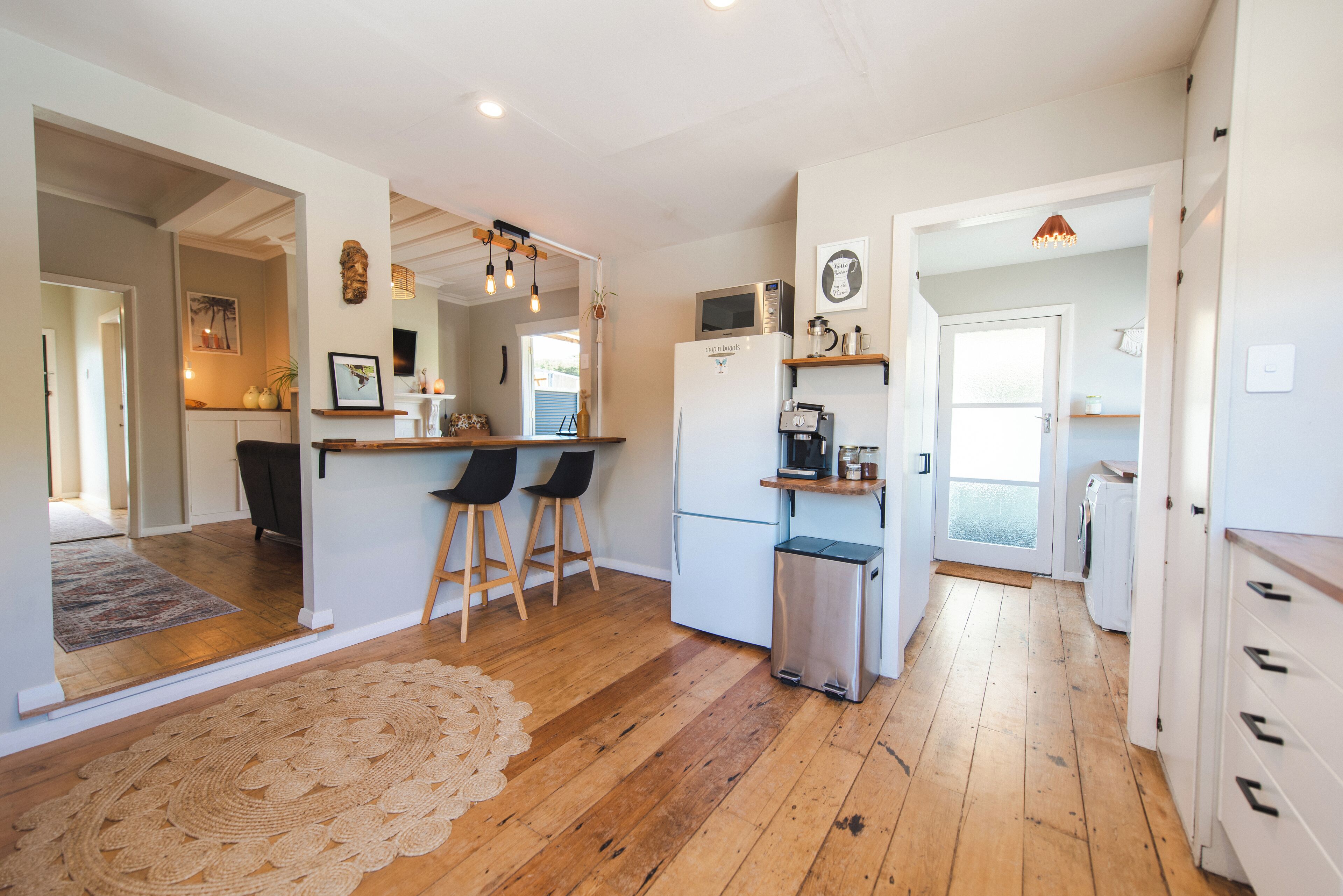 Réfrigérateur, four, plaque de cuisson, lave-vaisselle