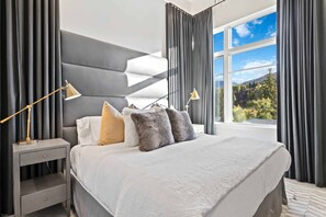 3 habitaciones, tabla de planchar con plancha, cuna de viaje y wifi 