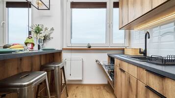 Apartment, 2 Bedrooms, 2 Bathrooms | Private kitchen | Dishwasher, coffee/tea maker, electric kettle, cookware/dishes/utensils