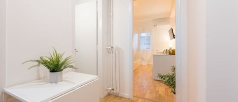 1 chambre, fer et planche à repasser, Wi-Fi gratuit, draps fournis
