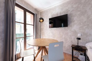 Dining - Loft Old Town - Unik Vacation (Tarragona)