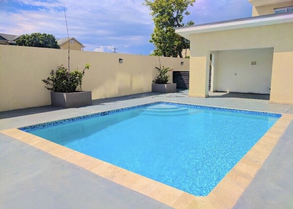 Alberca al aire libre 