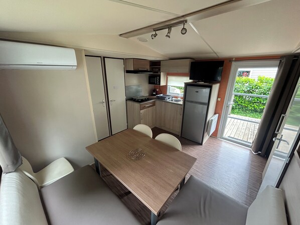 Interior - Mobil Home Camping Ile du Rhin en Alsace (Biesheim)