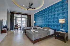 In-room safe, individually decorated, individually furnished, desk