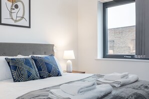 Apartment | 2 bedrooms, free WiFi, bed sheets - Modern & Stylish 2 Bed York Apartment (York)