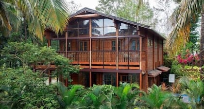 ama Stays & Trails The Malabar Villa Heliconia, Kozhikode