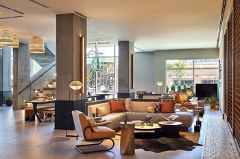 Rooftop bar, alfresco dining, open select days at Omni Tempe Hotel at ASU