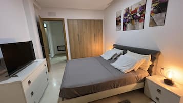 1 chambre, bureau, Wi-Fi gratuit, draps fournis