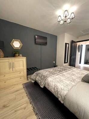 House | 3 bedrooms, free WiFi, bed sheets - Captivating House in Bangor, Northern Ireland (Bangor)
