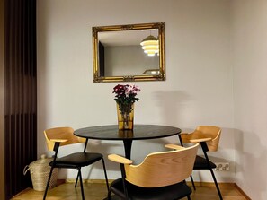 아파트 | 전용 주방 | 대용량 냉장고, 오븐, 쿡탑, 에스프레소 메이커