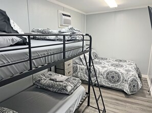 3 habitaciones, wifi gratis y ropa de cama 