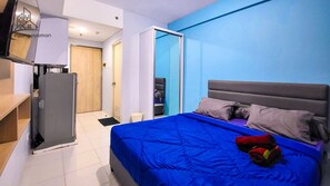 1 habitación, escritorio, wifi gratis y ropa de cama