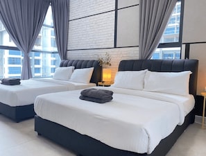 Superior Apartment | Desk, free WiFi, bed sheets