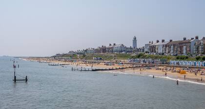 1 Long Barn, Henham, Suffolk