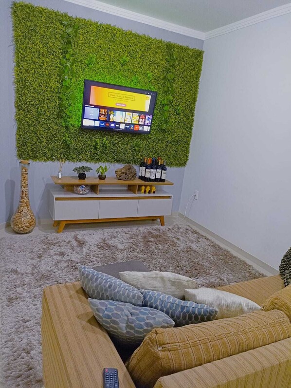 2 quartos, Wi-Fi de cortesia, roupa de cama