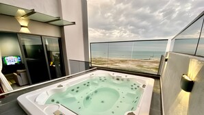 Superior Apartment | Private pool