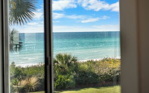 Interior - Beachfront Condo + Bikes, Community Pool & Views (Santa Rosa Beach)