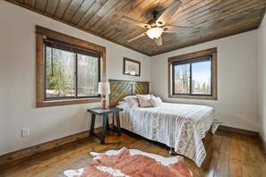 5 多间卧室、免费 WiFi、床单