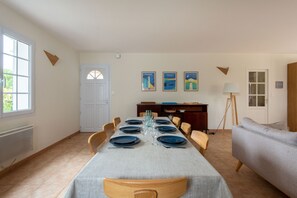 Dining - Beautiful house near the sea for 6 people (Notre-Dame-de-Monts)