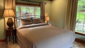 3 soverom, strykejern/-brett, wi-fi (inkludert) og sengetøy