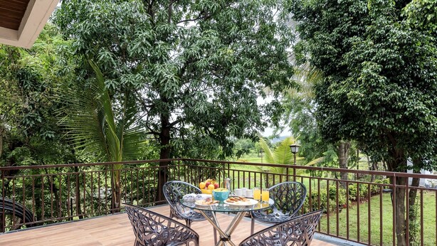 Unclassified image, 1 of 33, button - CosmicStays Casa Ivory Pool Villa Mulshi (Paud)