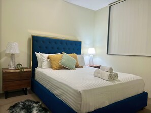 2 habitaciones, tabla de planchar con plancha y wifi gratis