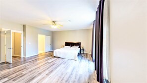 5 bedrooms, iron/ironing board, WiFi, bed sheets