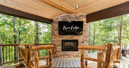 Heated Pool, Pet Friendly, Hot Tub, Sleeps 30!
