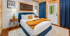 2 bedrooms, iron/ironing board, free WiFi, bed sheets - Adventure Play Area | Low Ropes Course | New Pool! (Broken Bow)