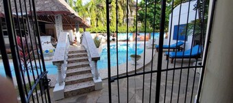 Beautiful 3 Bedroom Villa in Diani Beach-sleeps 8