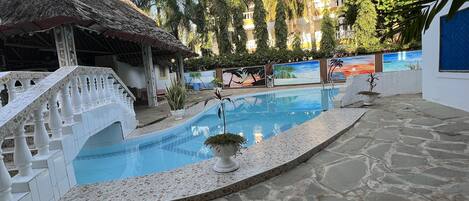 Villa | Basseng | Utendørsbasseng