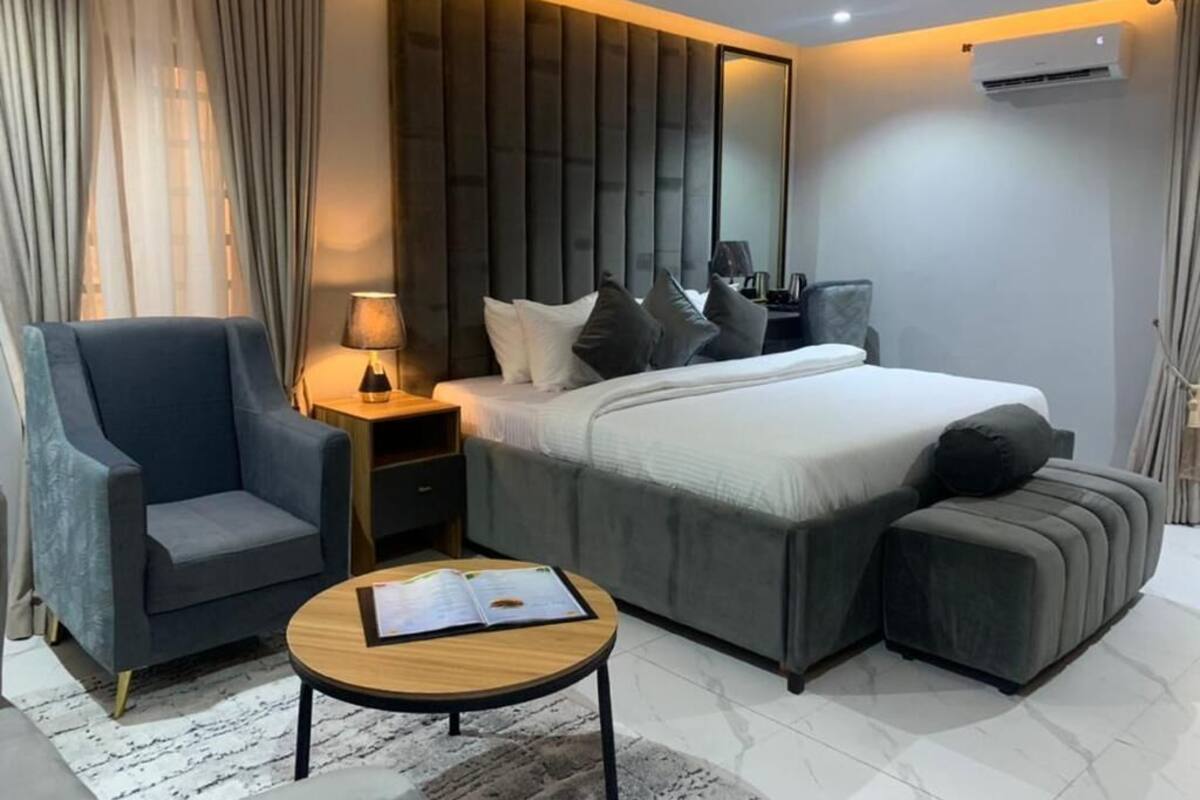 Junior Studio Suite | Free WiFi