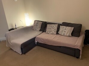 TV - A Home Away from Home (London)