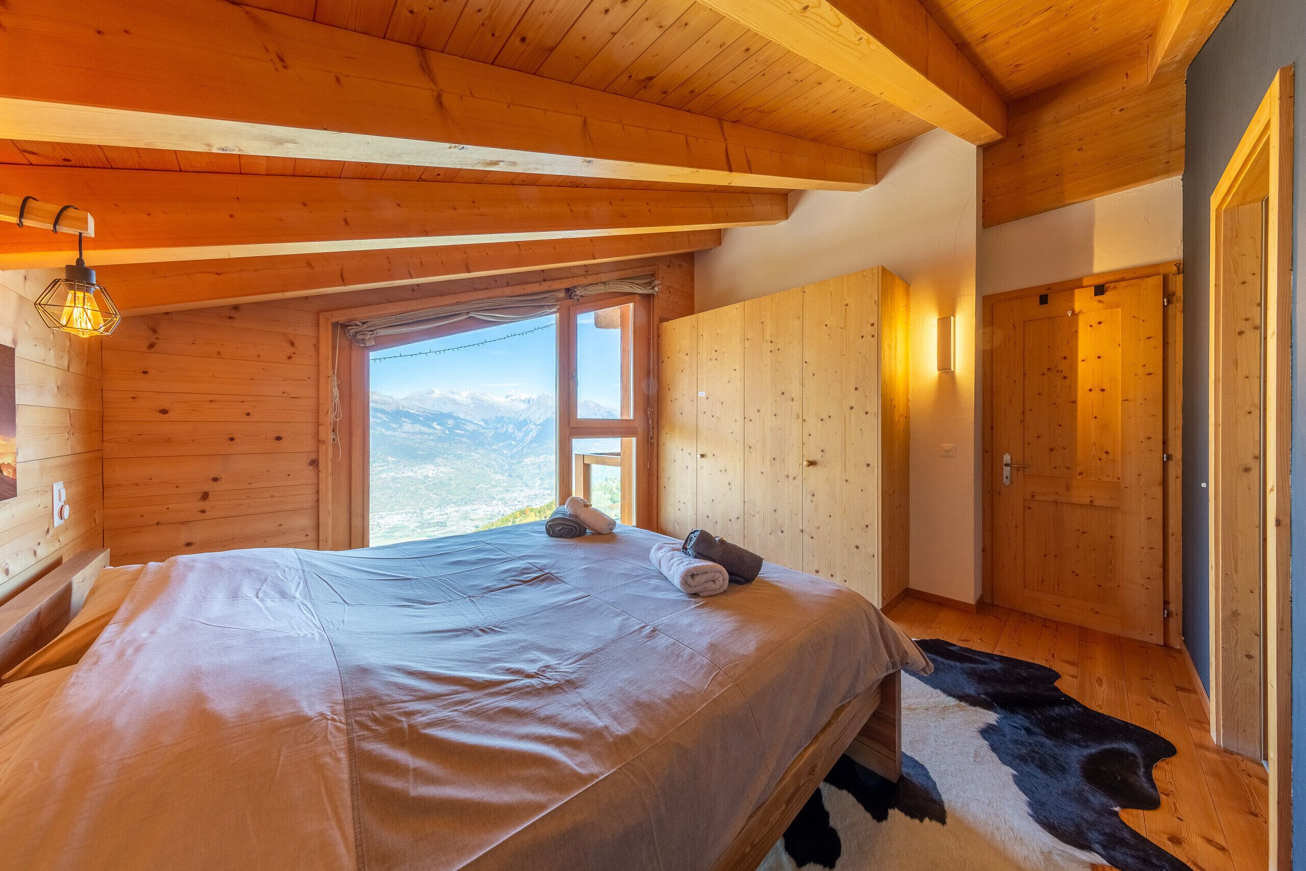 6 chambres, Wi-Fi gratuit, draps fournis