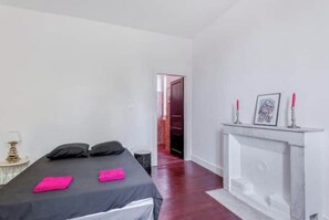 3 bedrooms, iron/ironing board, travel crib, free WiFi