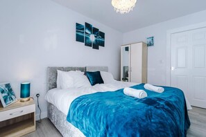 Apartment, Multiple Beds | 2 bedrooms, free WiFi, bed sheets - Stunning and Modern Apartment in Liverpool, UK (Liverpool)