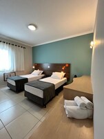 Wifi gratis y ropa de cama 