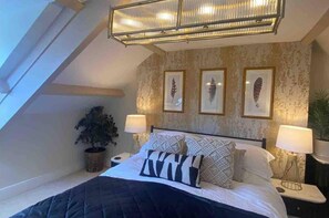 House, Multiple Beds