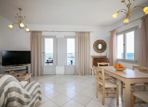 Suite with Sea View | Aire de séjour | Imprimante